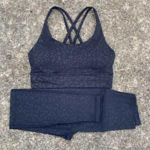 Gym Fitness Soft cross Fitness Bra 2pc Yoga Legging Suit